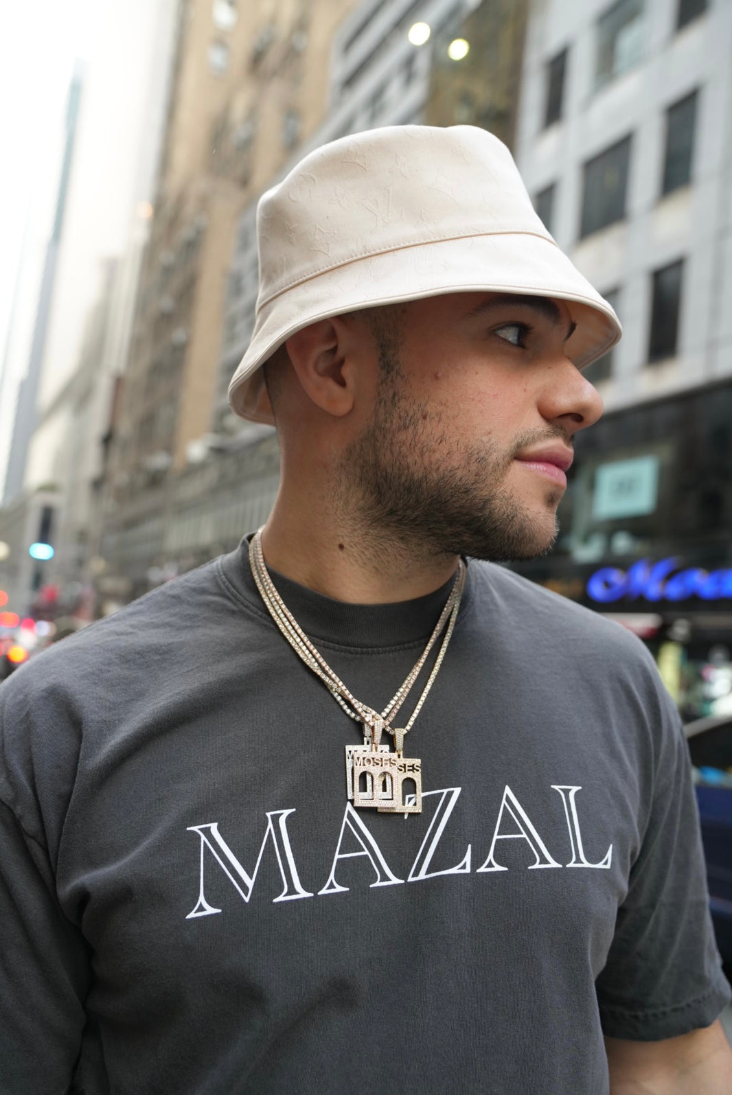 Moses The Jeweler